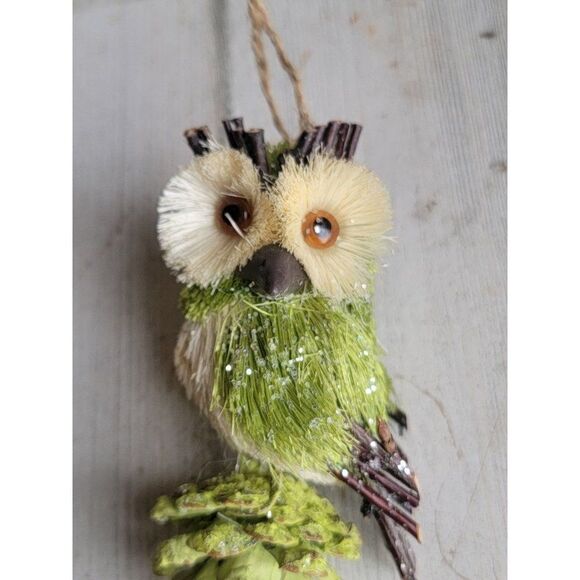Unique mini Green Owl bristle brush ornament pine cone glitter Xmas - Picture 3 of 8